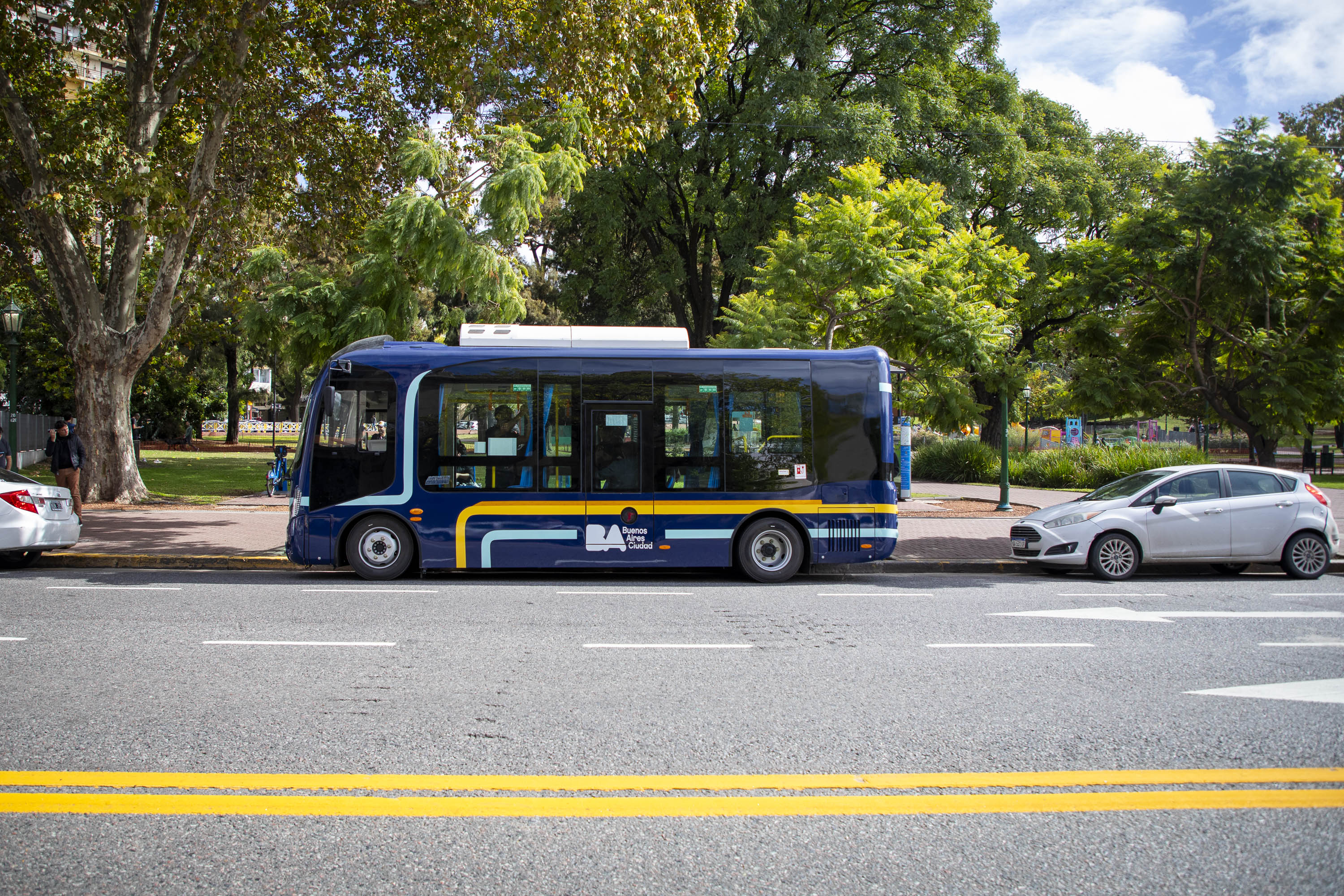 El bus eléctrico extendió su recorrido y ahora llega hasta Retiro
