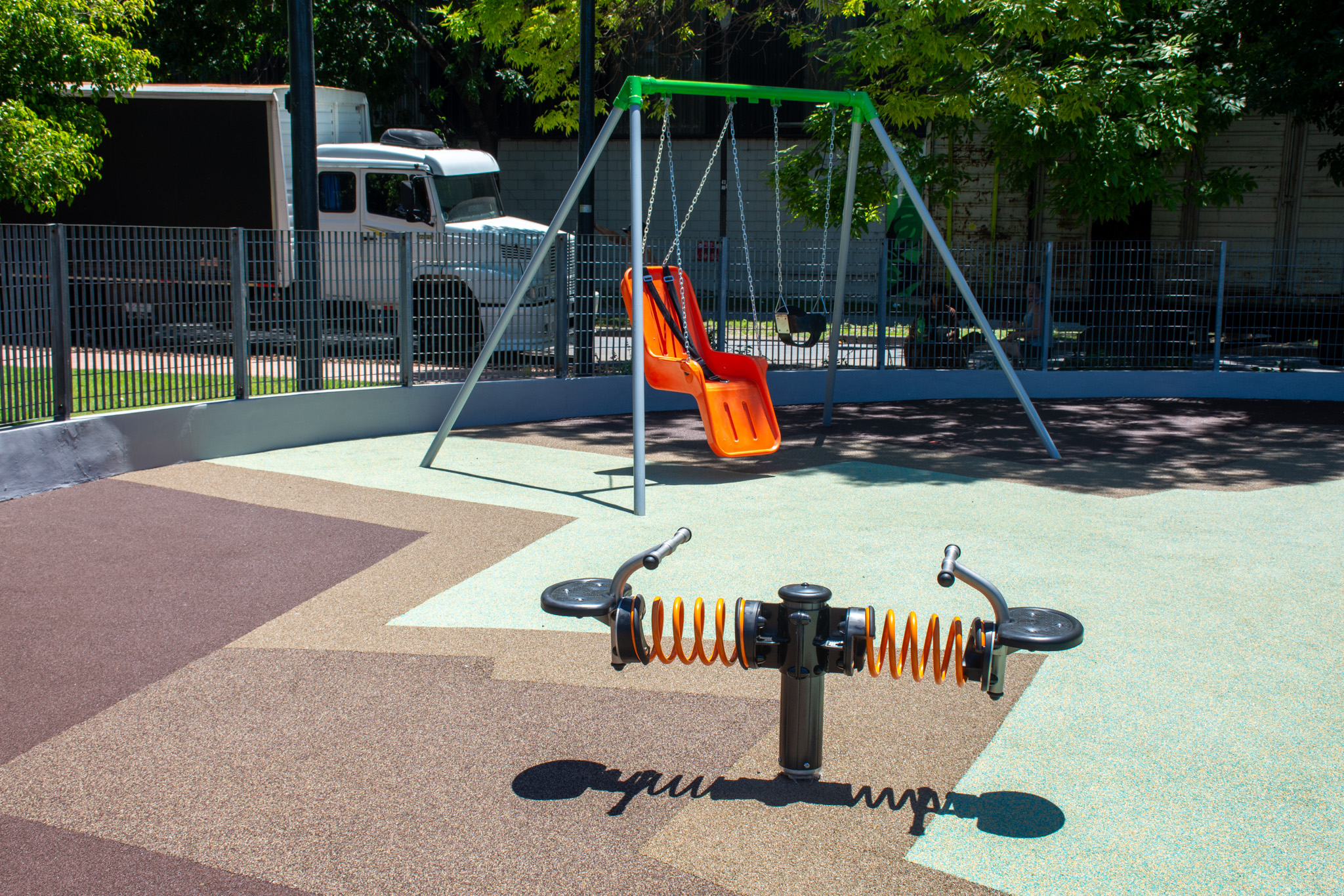 Segunda etapa de las intervenciones en el Parque Goyeneche: finalizaron los trabajos sobre la Plaza Hungría