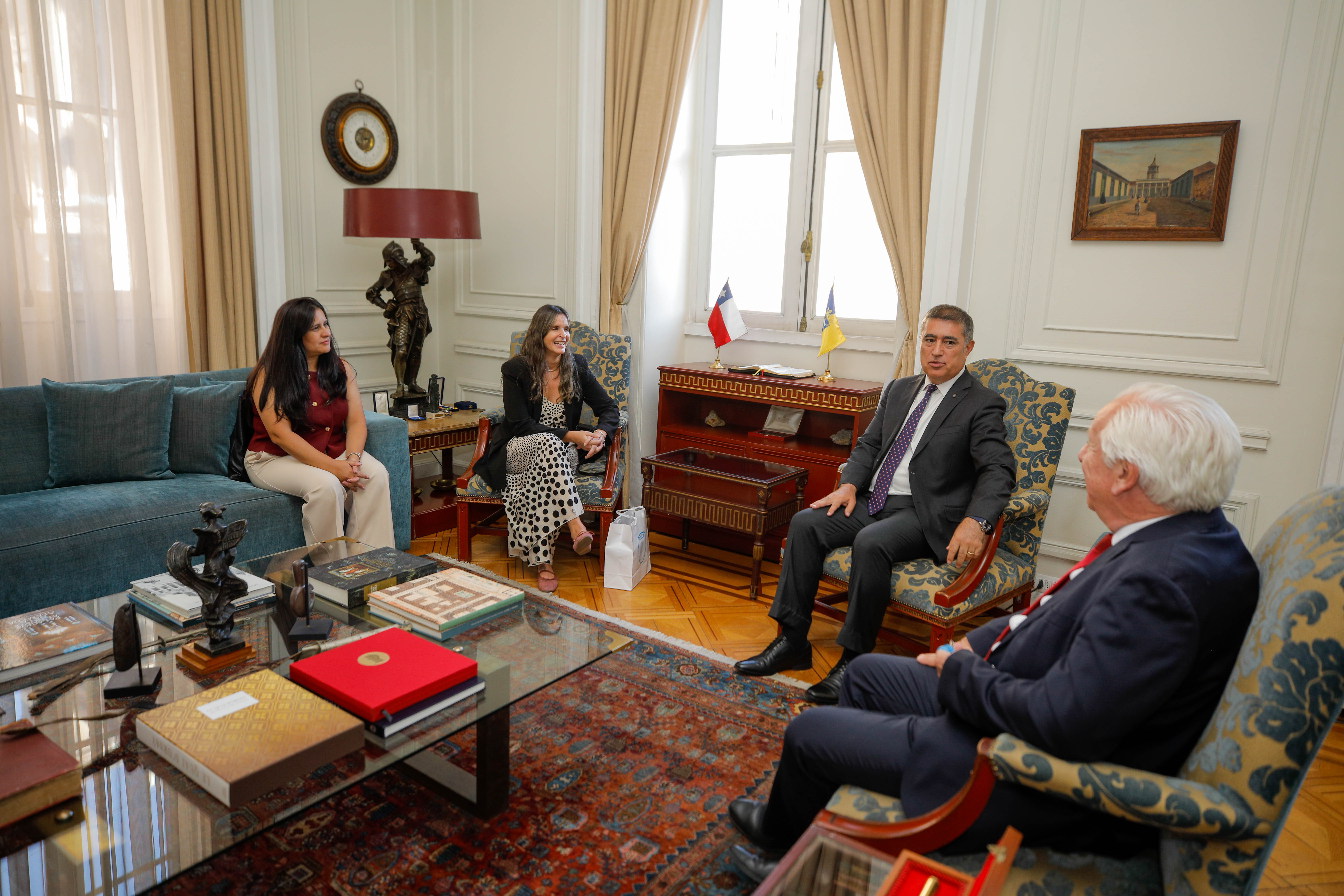 La Ciudad de Buenos Aires fortalece la cooperación en seguridad urbana con Santiago de Chile 