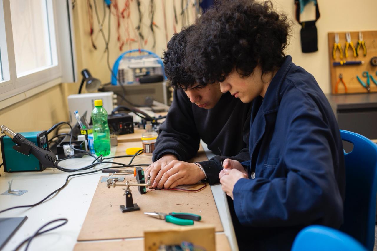 AprendeBA amplía su alcance e incorpora Secundaria Aprende, Educación Especial y Adultos