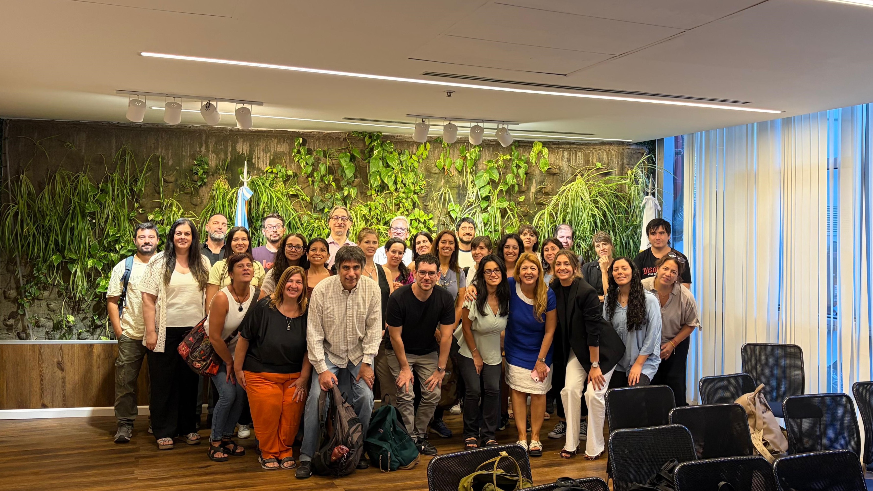 Más de 200 referentes escolares participaron de jornadas de formación de Vinculación con el Futuro