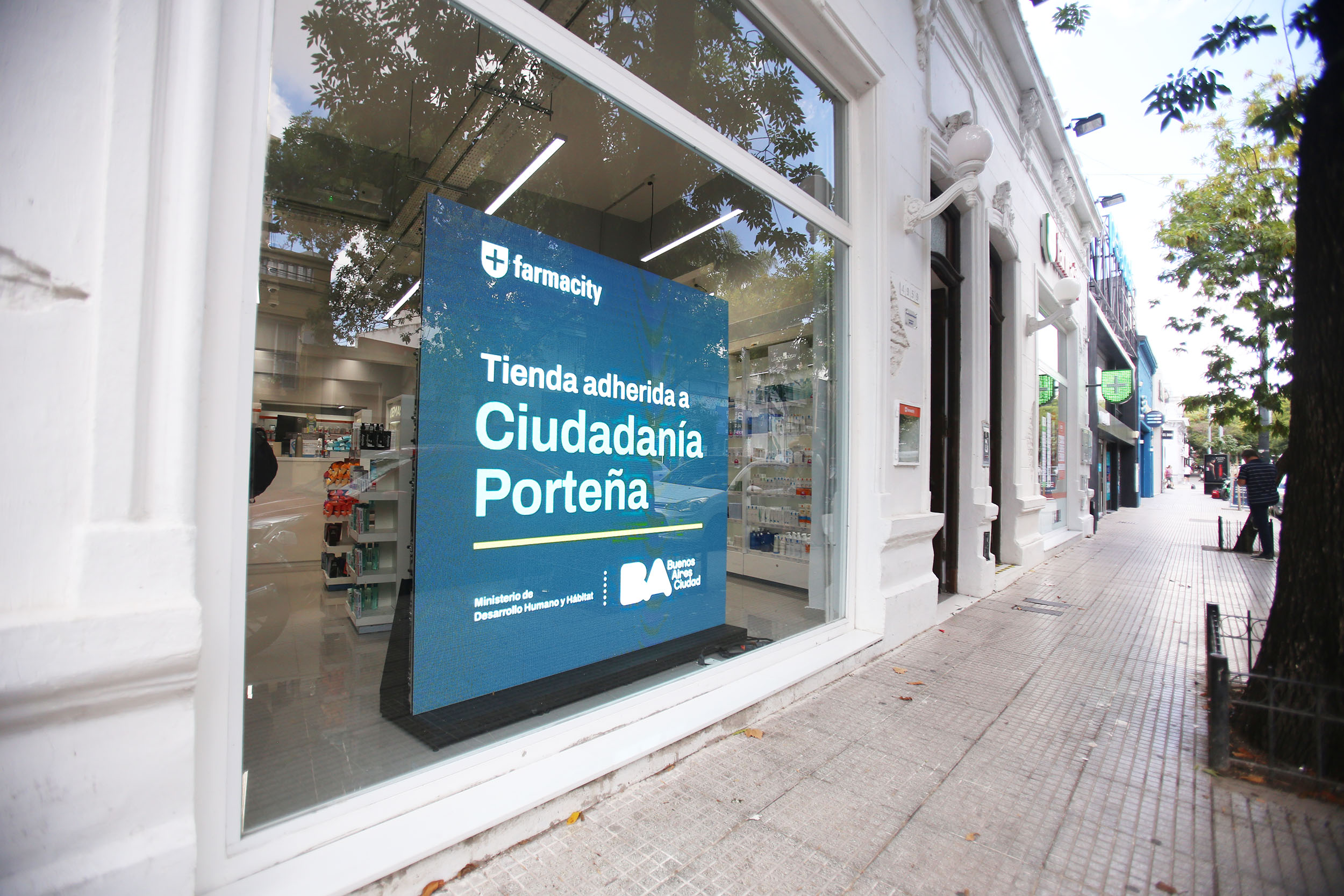 La Ciudad incorpora a Farmacity al programa de Ciudadanía Porteña para facilitar el acceso a medicamentos a familias en situación de vulnerabilidad