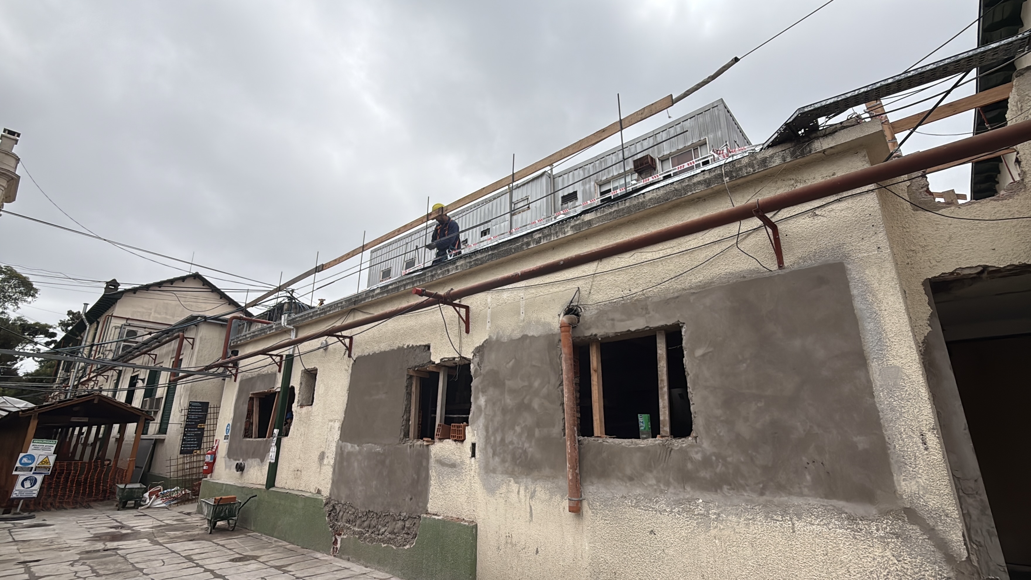 Avanza la construcción del nuevo edificio de consultorios externos del Hospital Zubizarreta