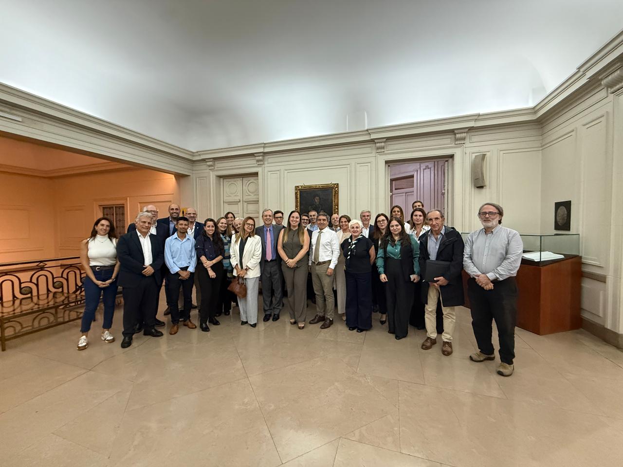 La Ciudad impulsa la investigación clínica en hospitales públicos con la firma de un convenio con CAEME