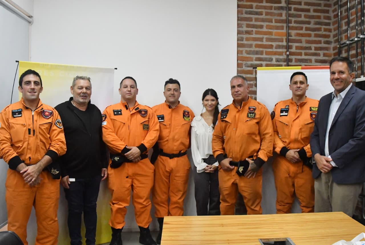 Reconocimiento al profesionalismo del Grupo Especial de Rescate