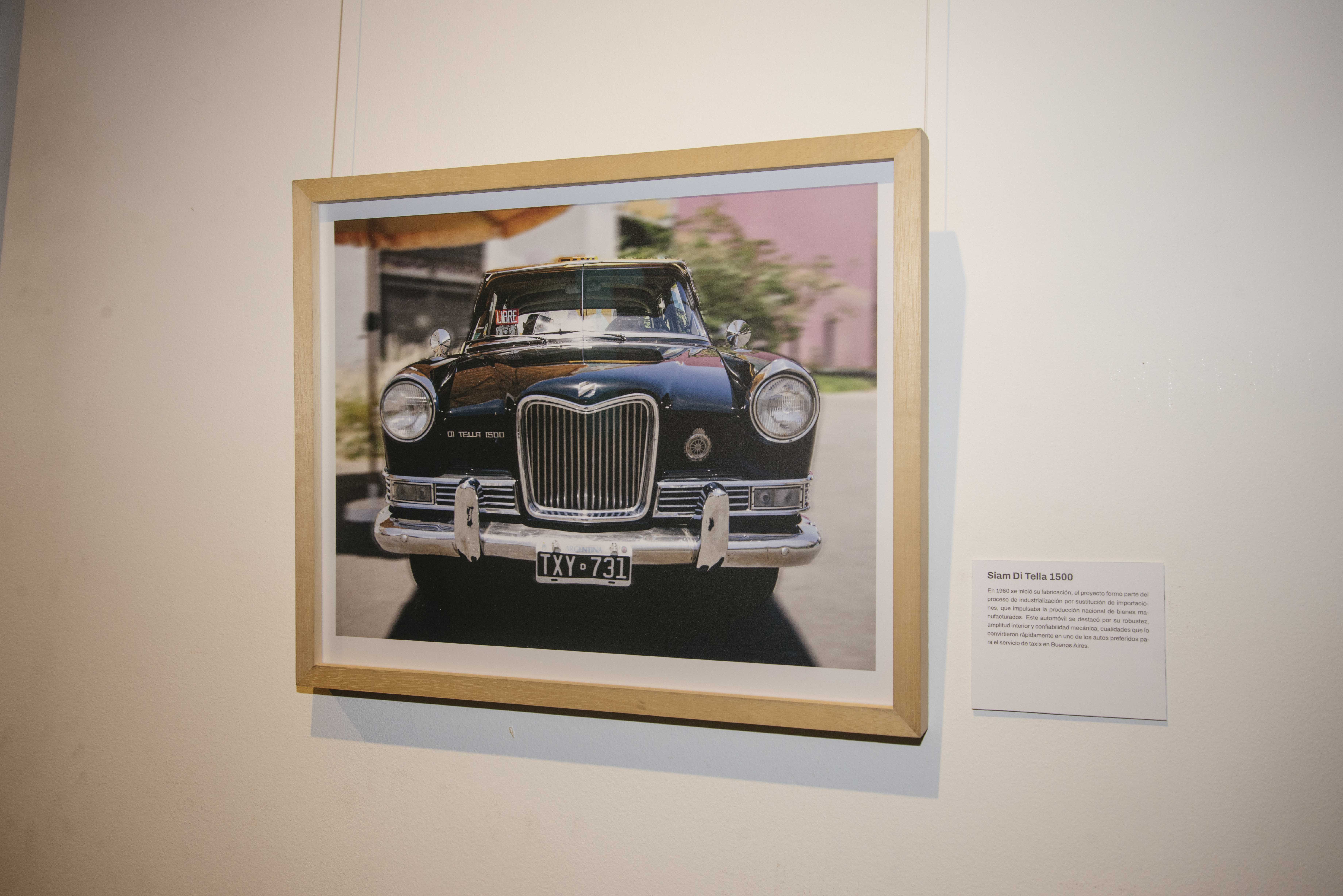 Se inauguró la muestra "Taxi, un ícono porteño"