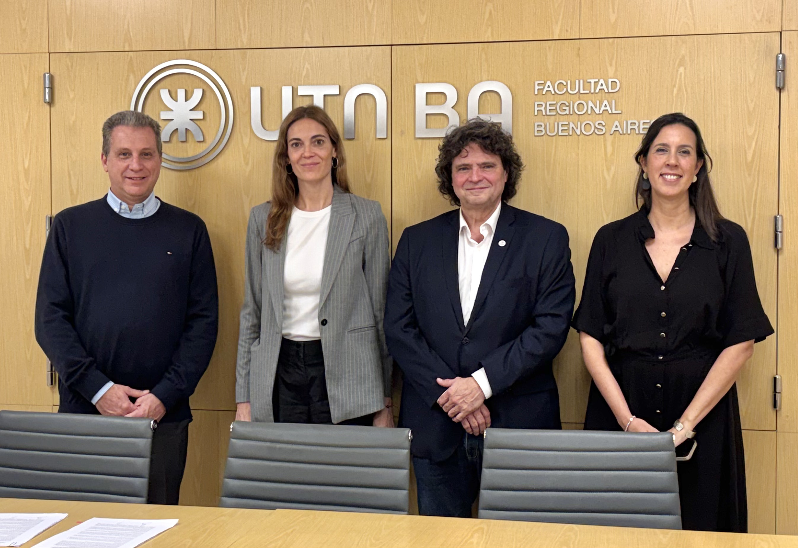 Egresados de escuelas técnicas podrán validar contenidos al ingresar a la UTN