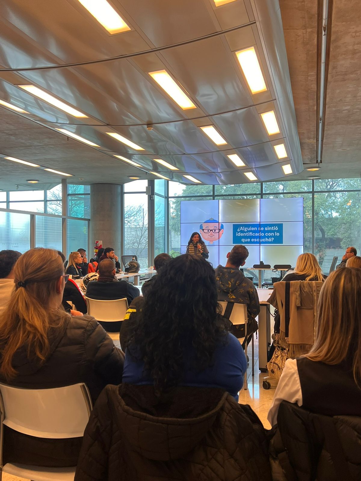 Más de 80 trabajadores de FACOEP participan en capacitaciones sobre finanzas personales