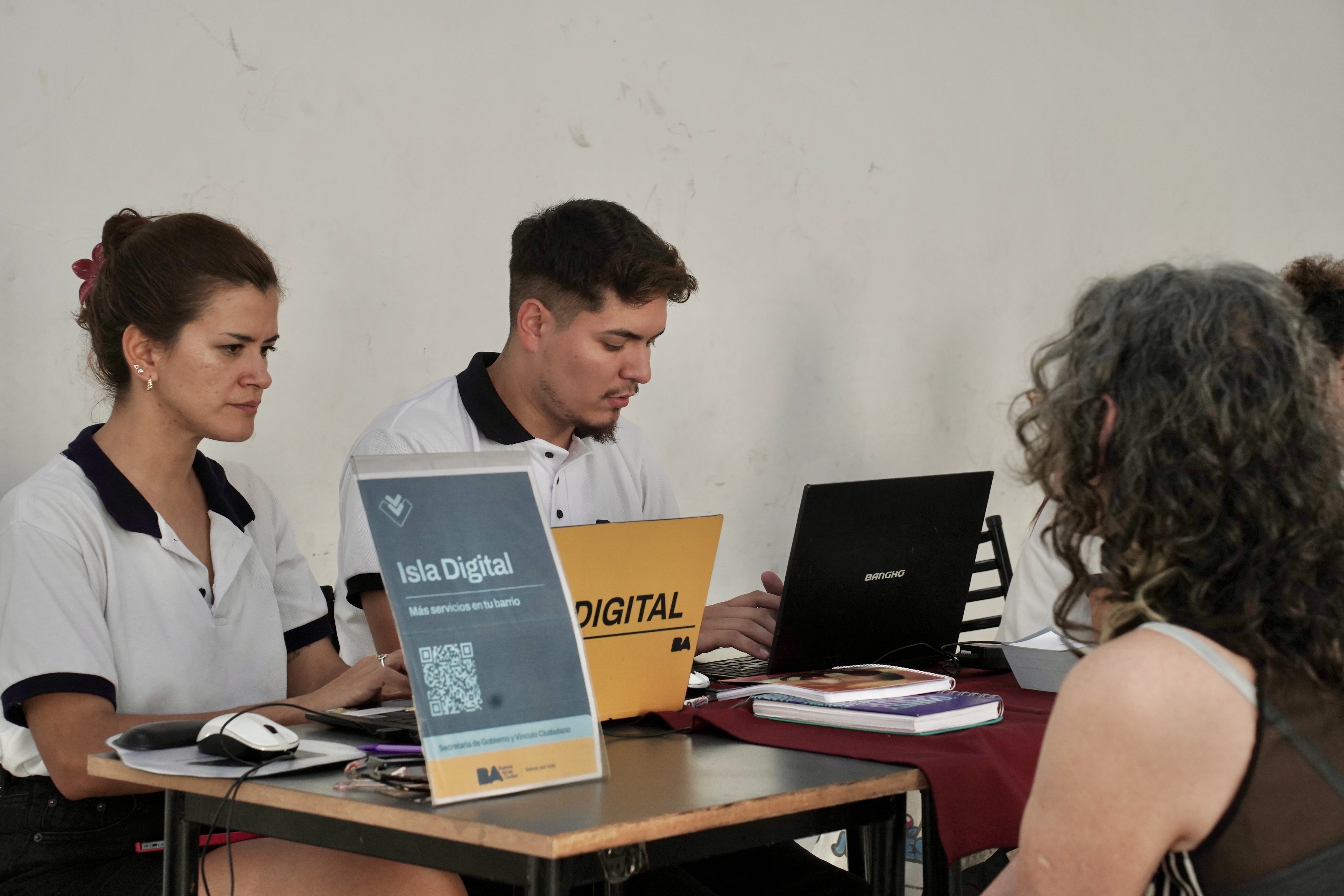 Más servicios en tu barrio incorpora la aplicación de vacunas del Calendario Nacional para menores de 5 y 11 años