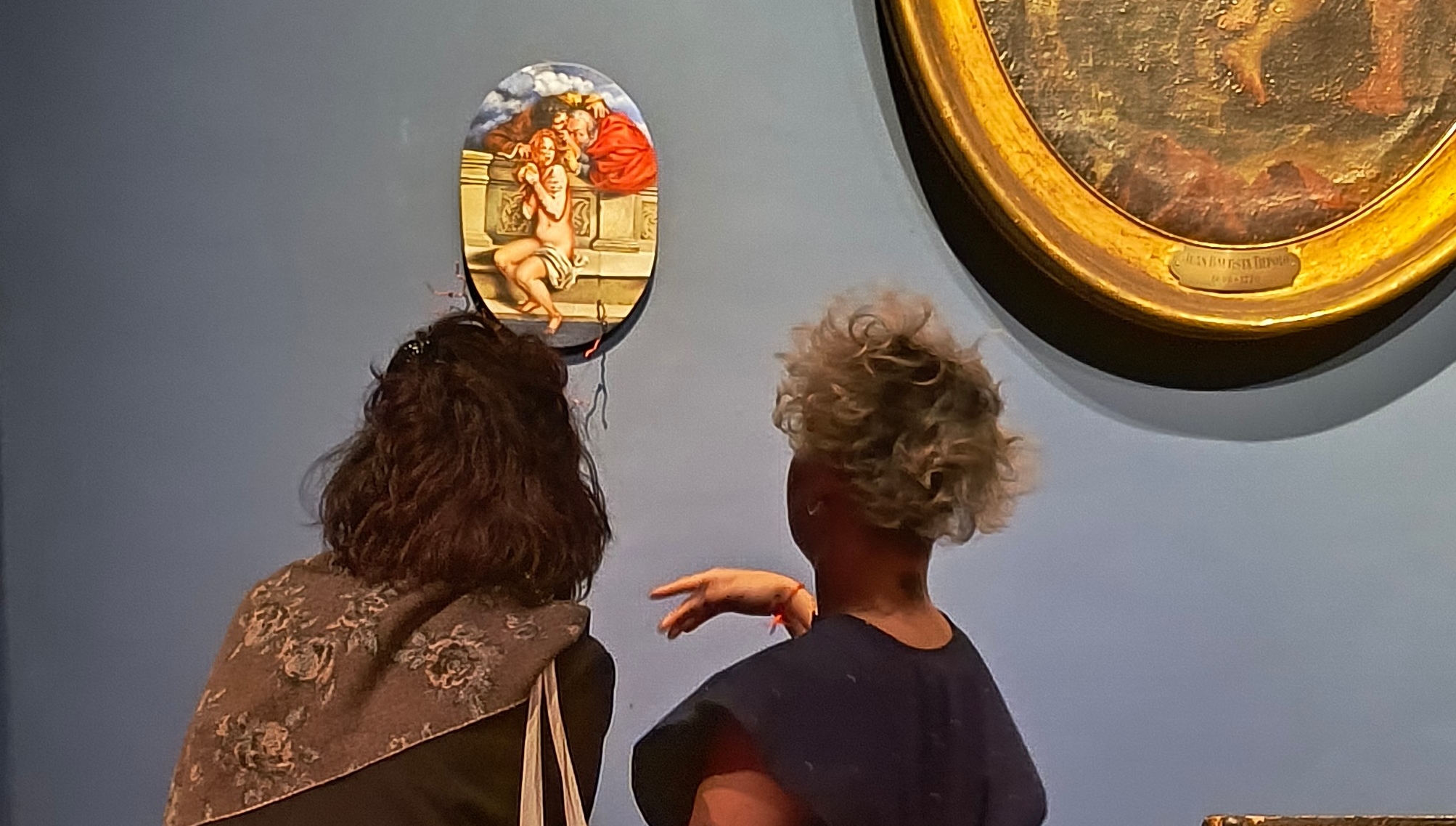 ¿De qué estamos hechas?: una experiencia performática para recorrer el museo desde el cuerpo y la reflexión