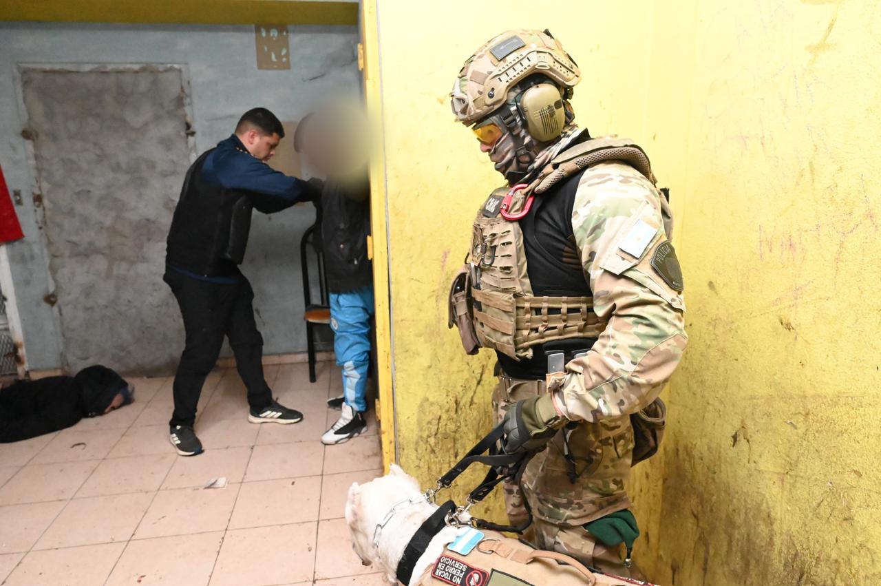 La Policía de la Ciudad desbarató un clan narco en el Barrio Mugica de Lugano