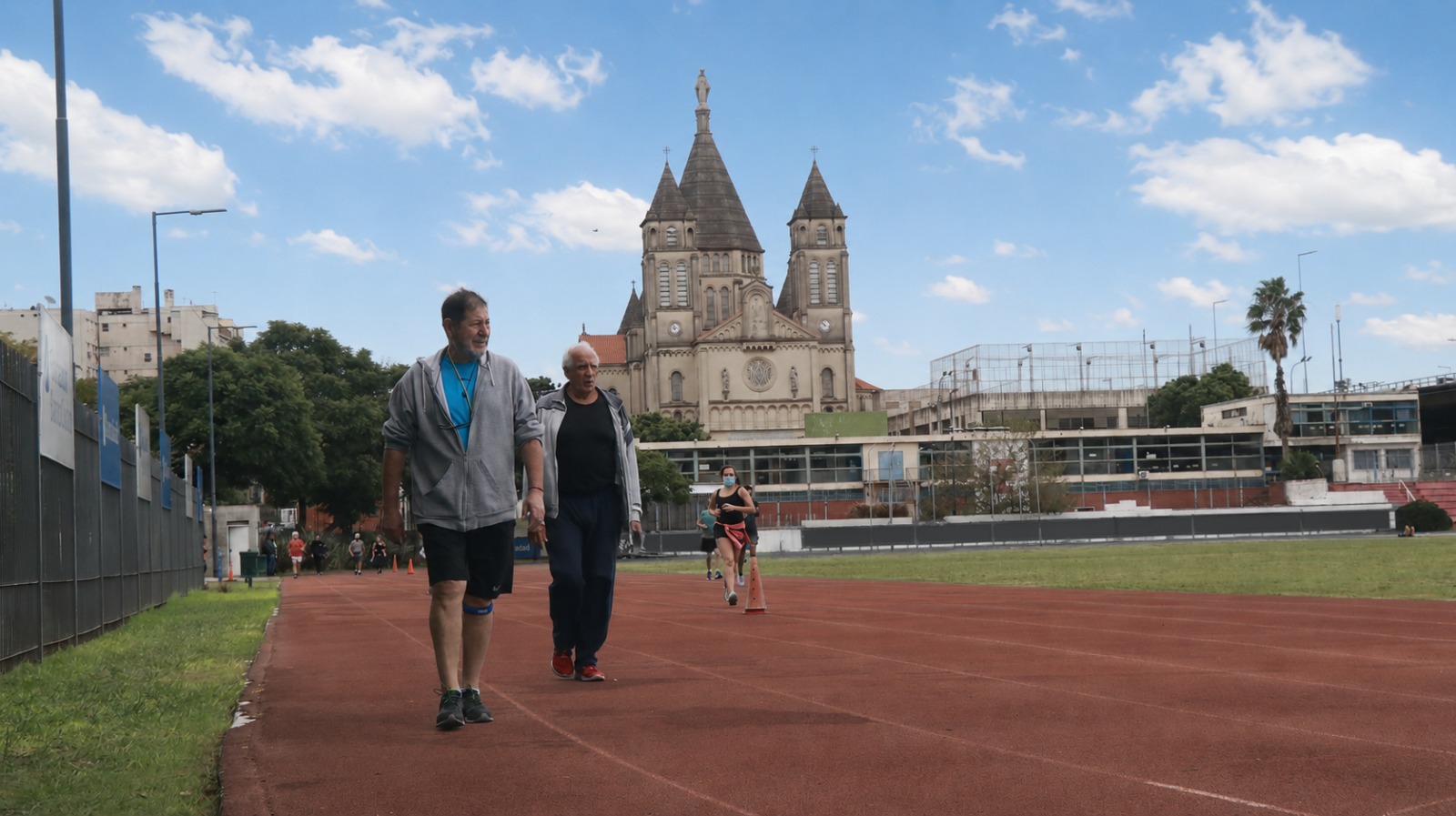 El Parque Chacabuco tendrá una pista de atletismo completamente renovada.