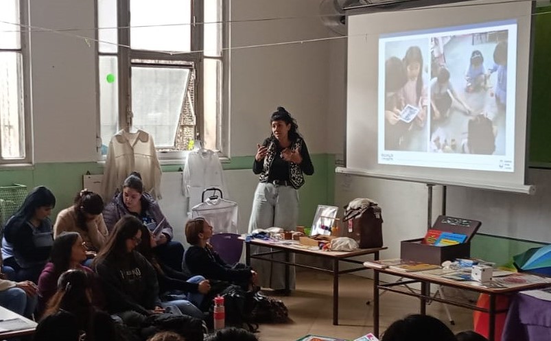 El museo va al jardín: encuentro con docentes del Nivel Inicial
