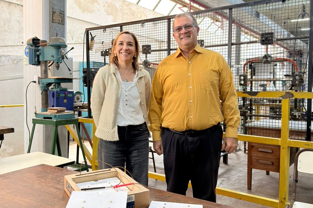 Circuitos que enseñan: el proyecto de la Técnica N.° 3 que une electricidad, lengua y matemática