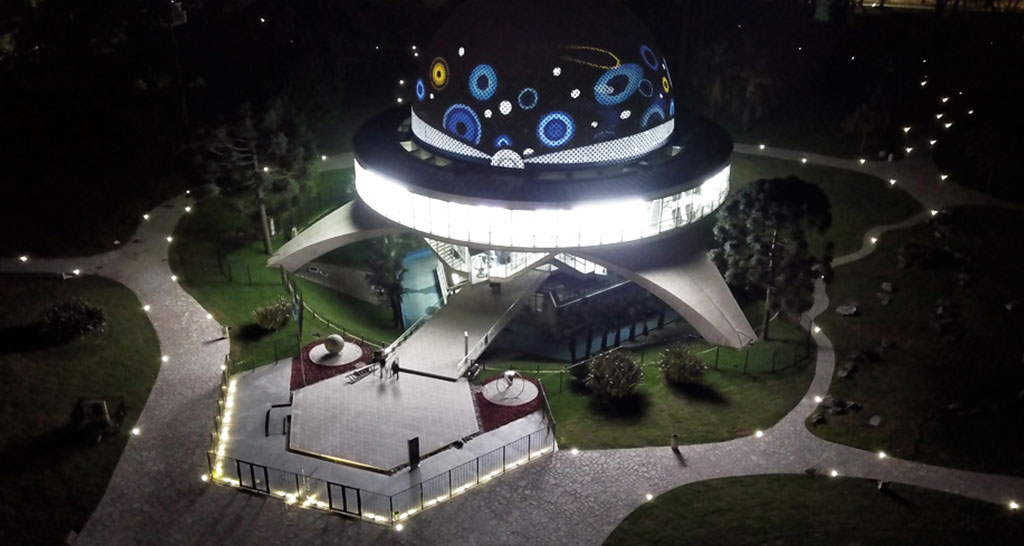 Madre Noche: música y ciencia se encuentran en el Planetario