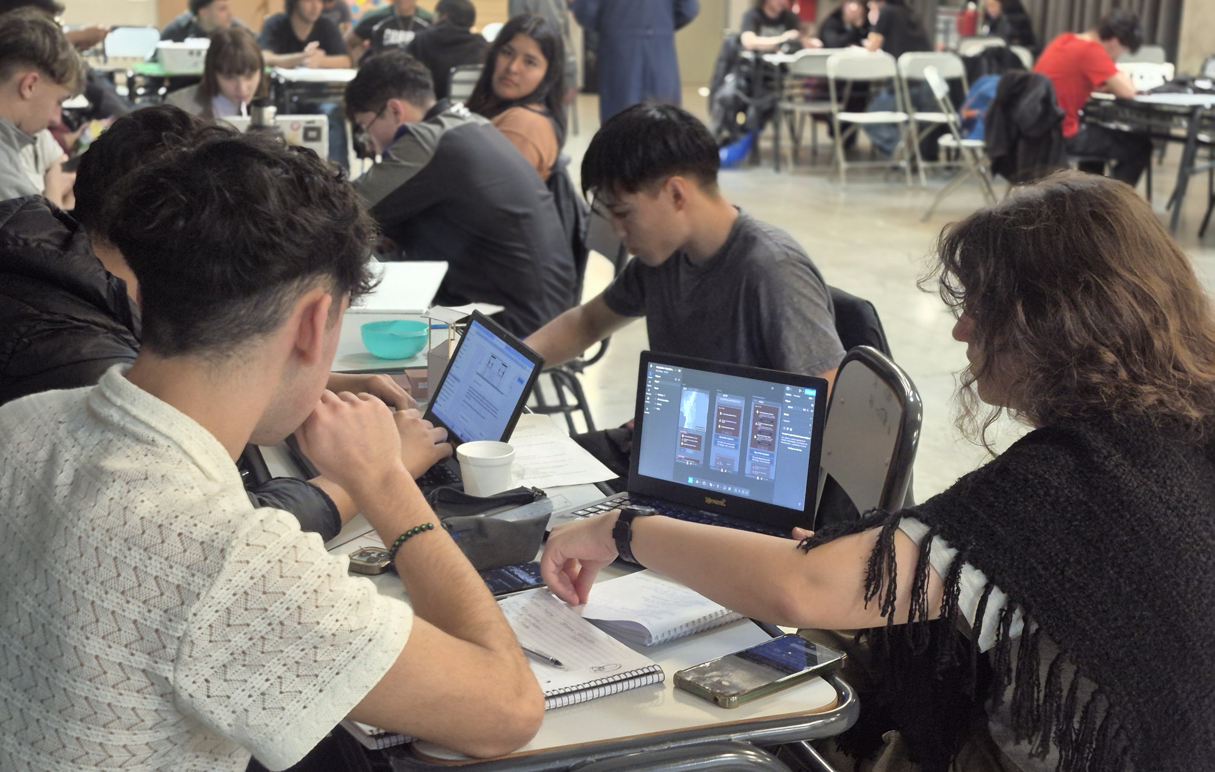 Estudiantes de escuelas técnicas diseñaron soluciones frente a emergencias climáticas de distintas regiones del país