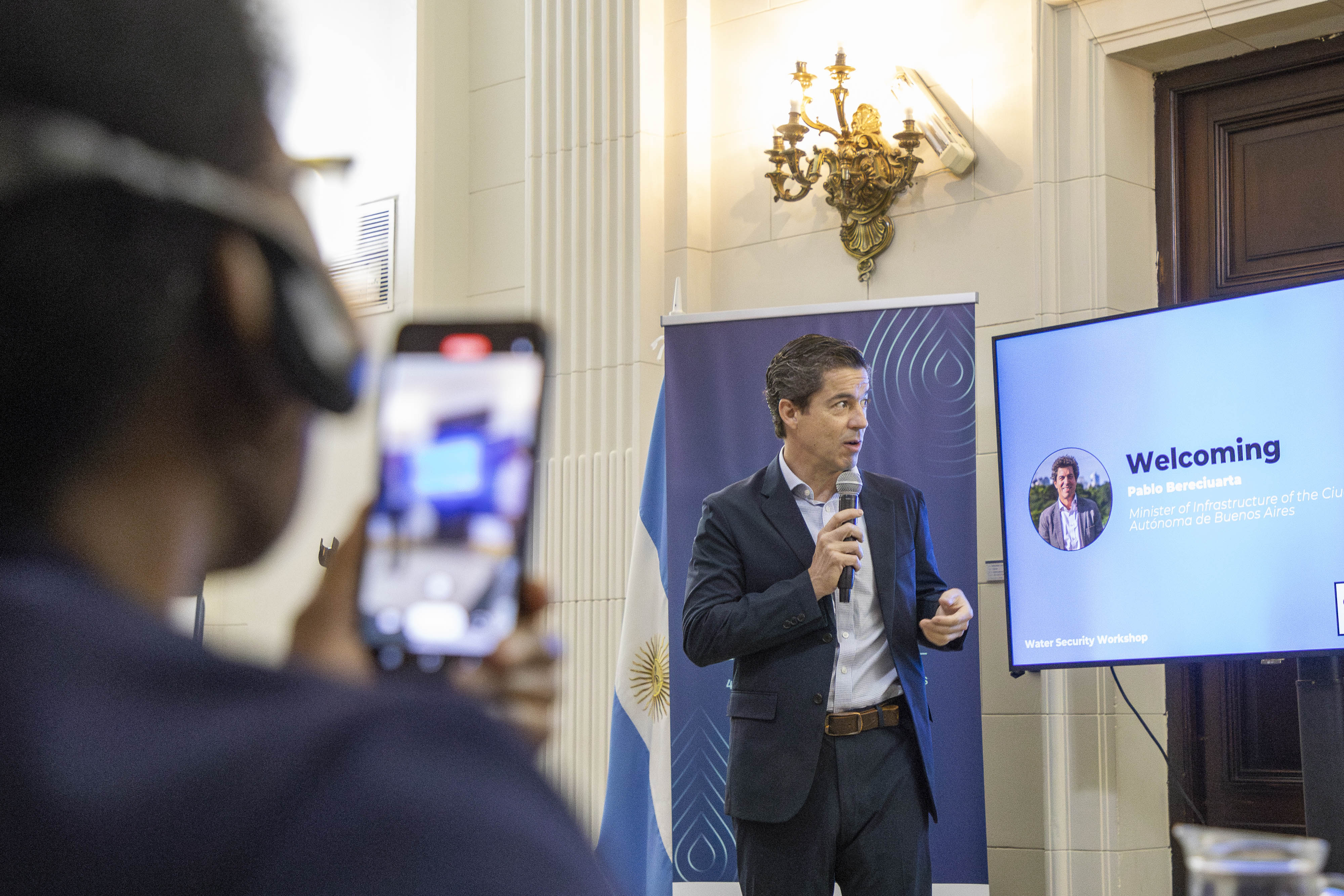 pablo bereciatua presentando