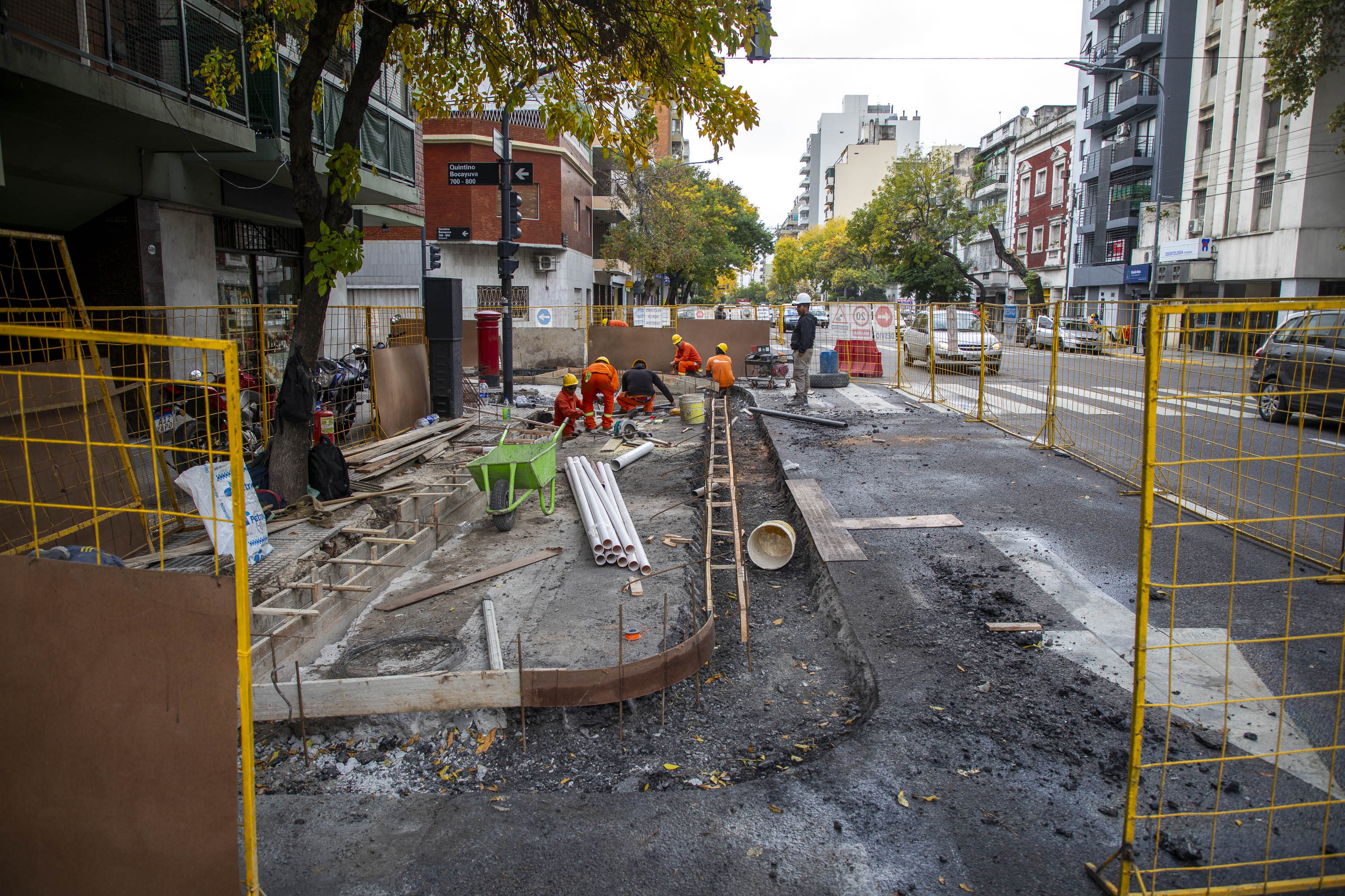 obra av. independencia