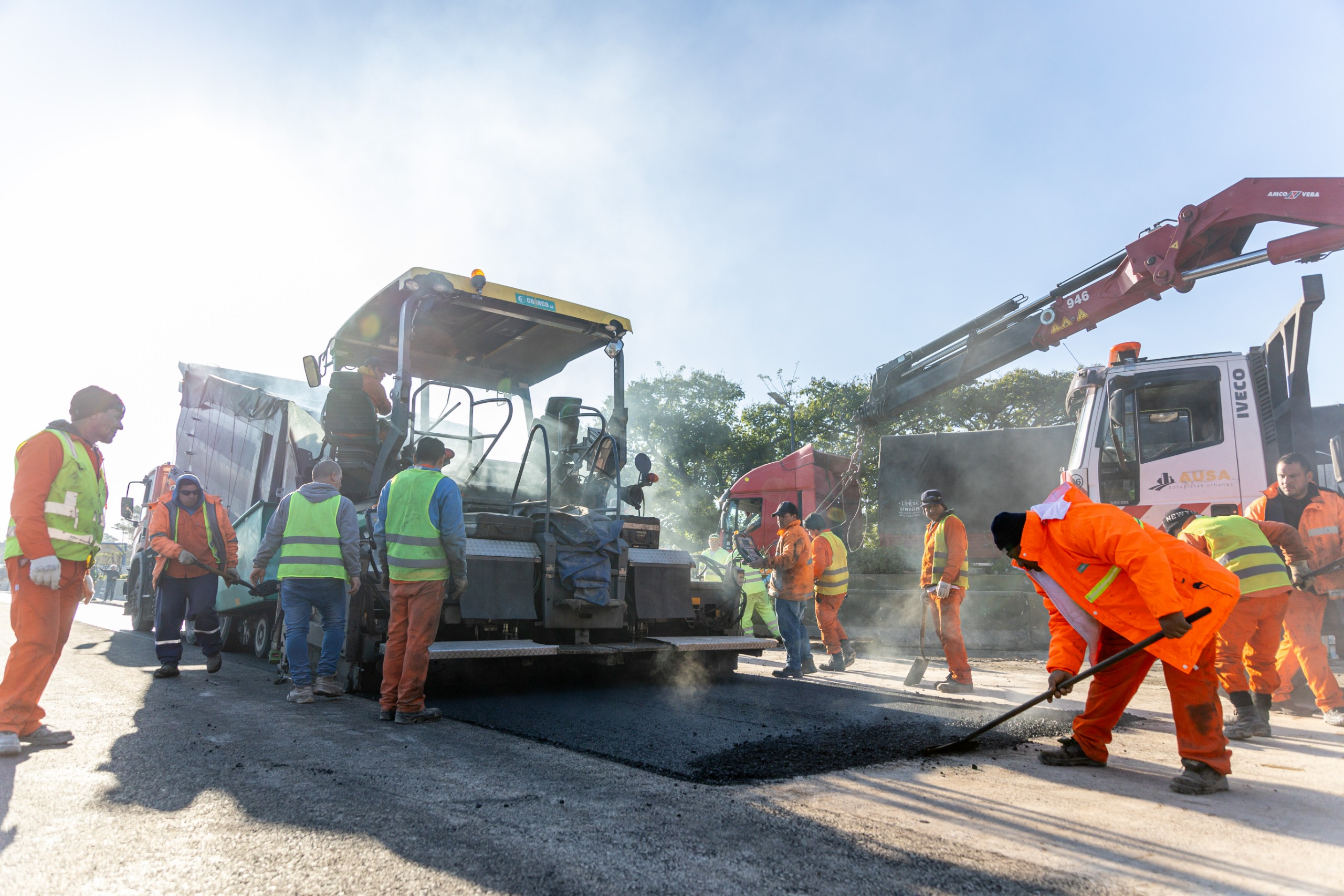 La Ciudad reparó y habilitó completamente la Avenida Cantilo tras la rotura de un caño de AySA