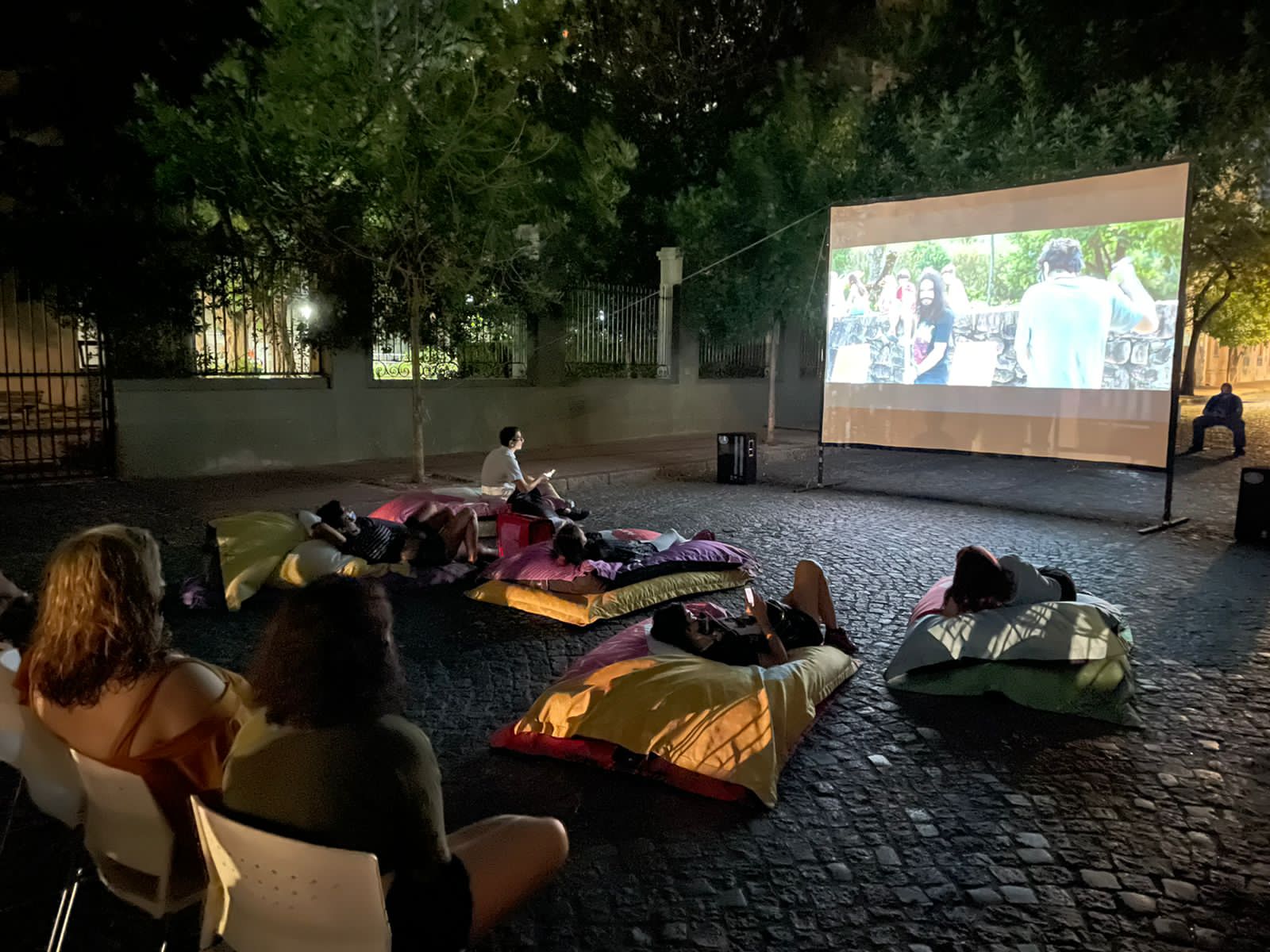 Cine Móvil en los barrios