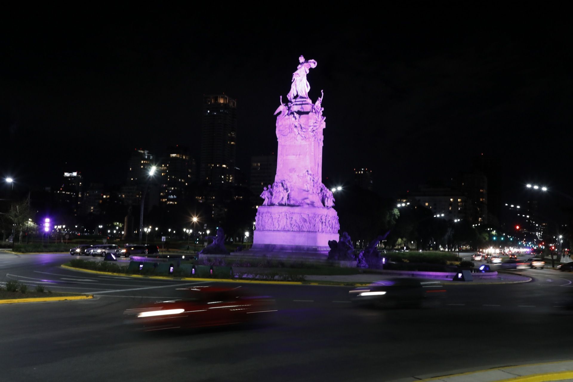 Monumento a los Españoles