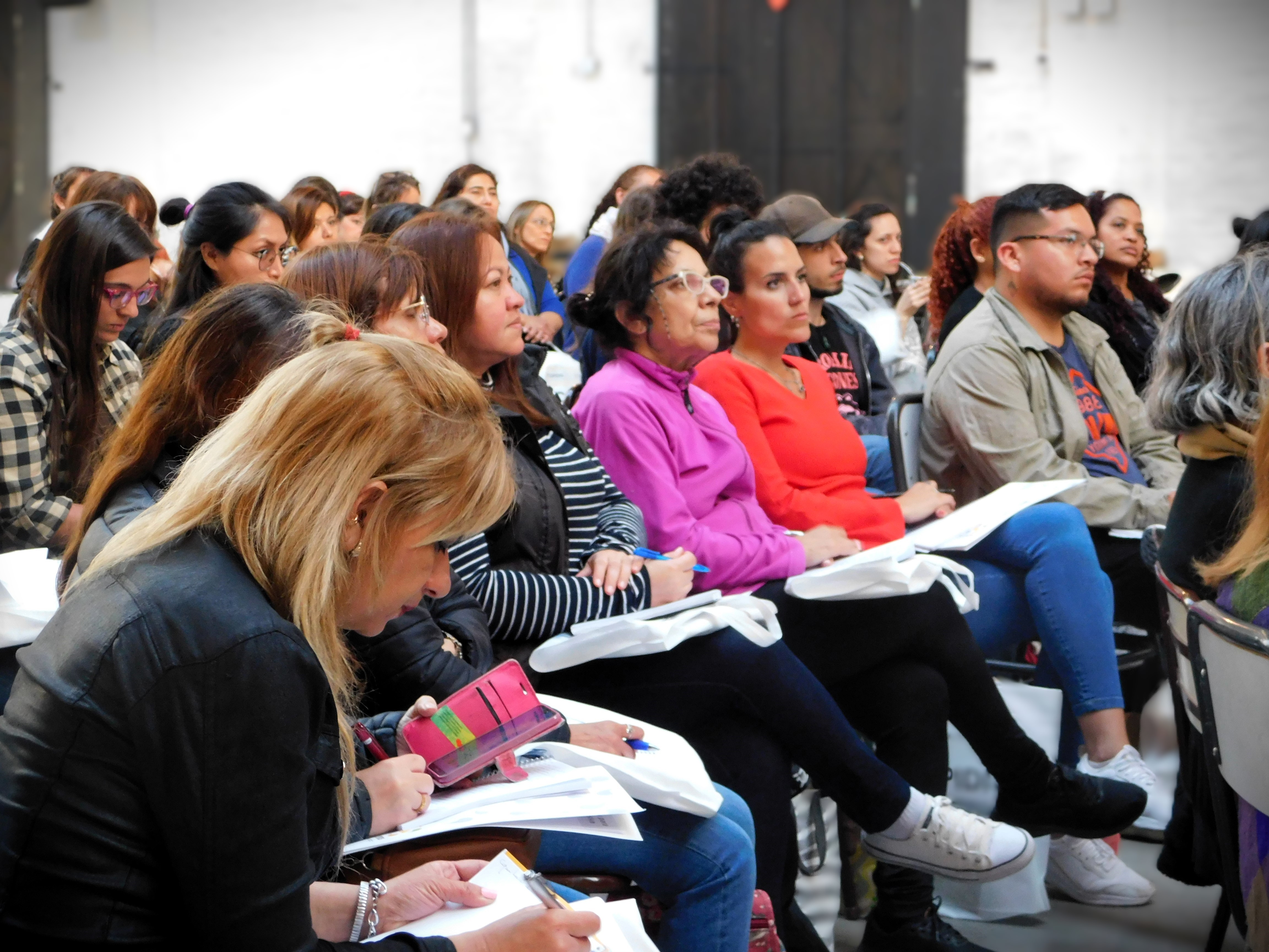 Imagen con parte del grupo de APND el día del lanzamiento