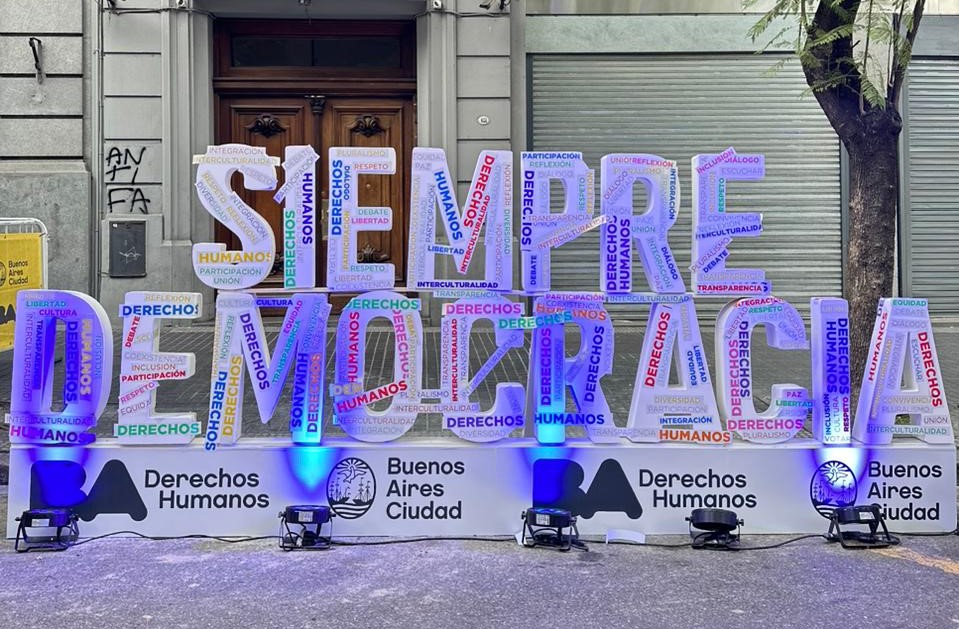 40 Democracia