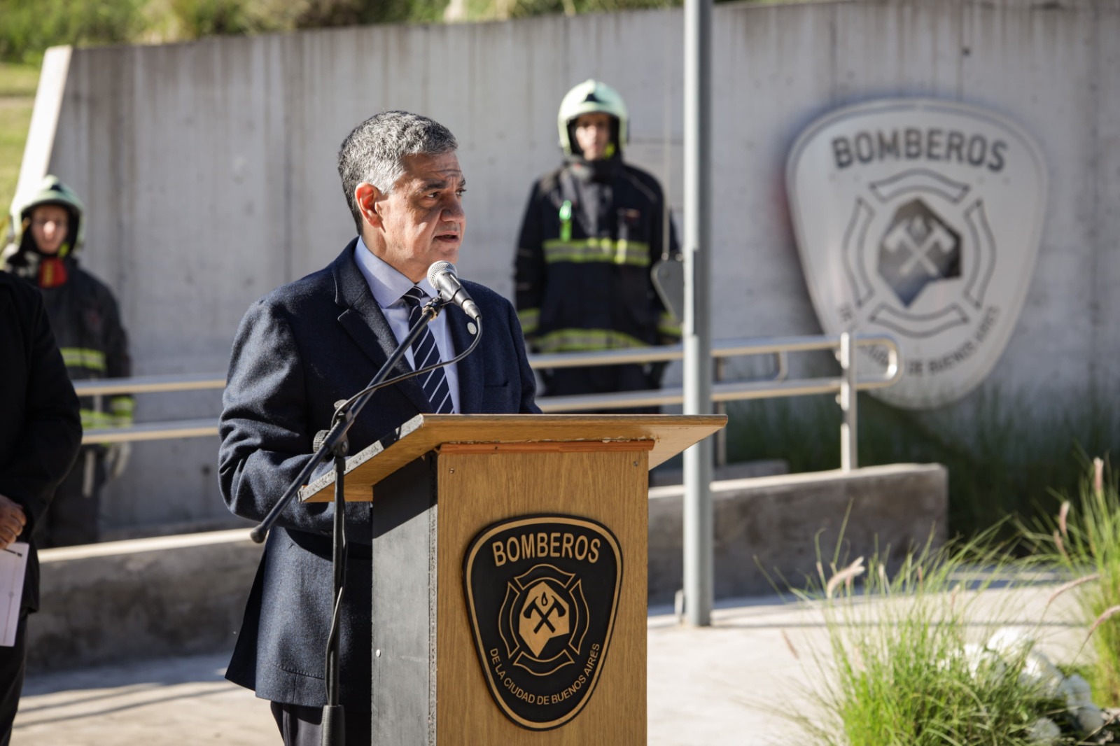 Jorge Macri, en el homenaje de la Ciudad a los bomberos caídos en el cumplimiento del deber.