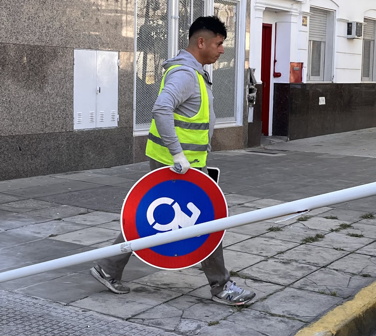 La Ciudad levantó cerca de 500 estacionamientos truchos para personas con 