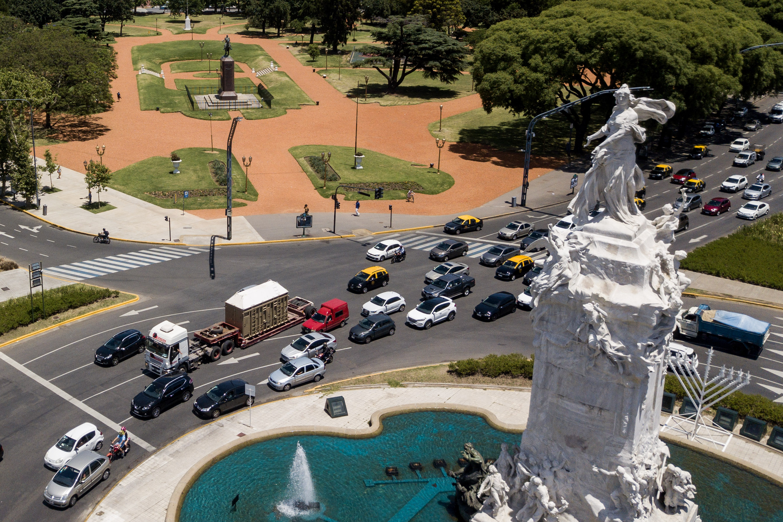 Derivación elefanta Mara