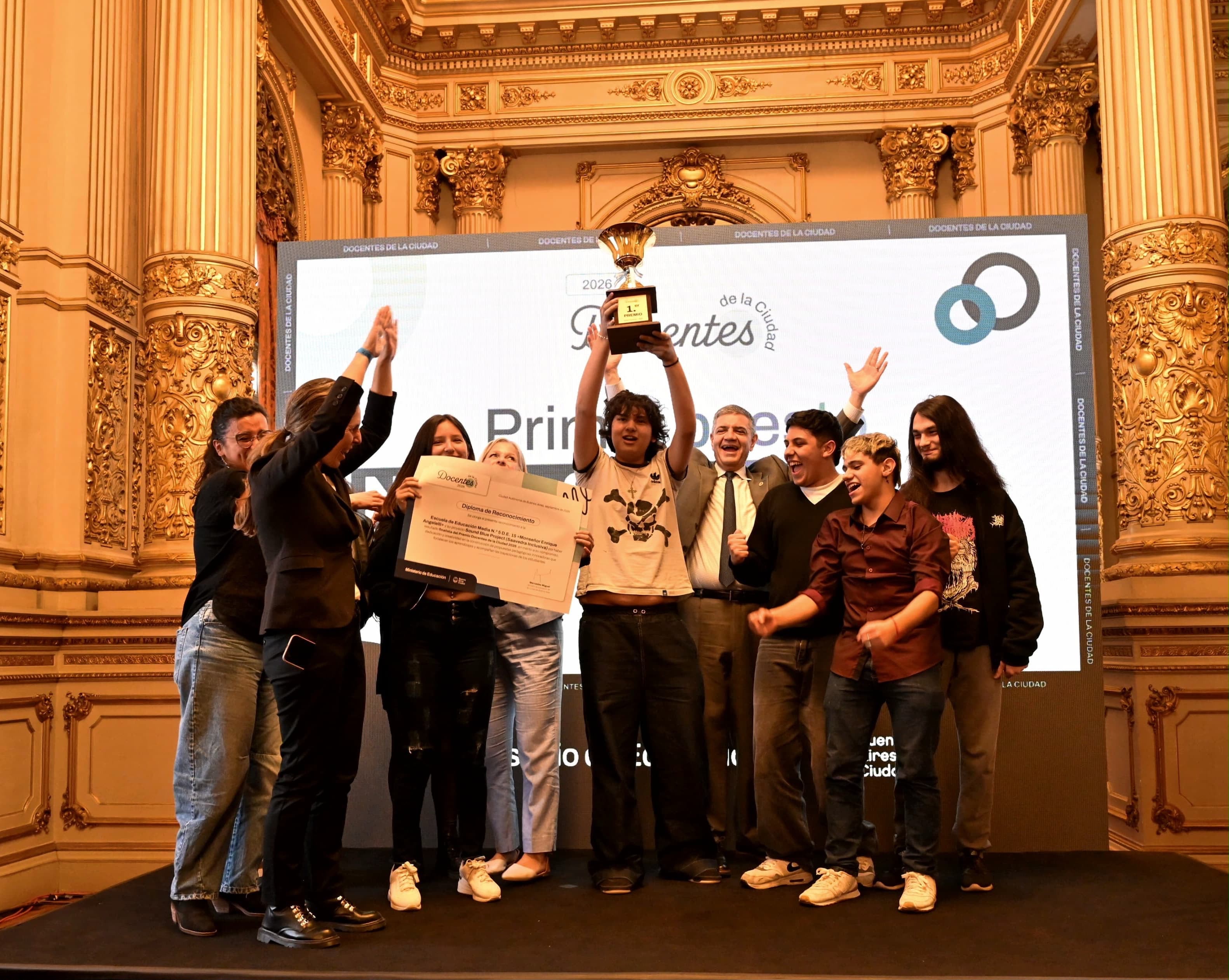 La Ciudad premió a maestros que impulsan proyectos innovadores para mejorar el aprendizaje