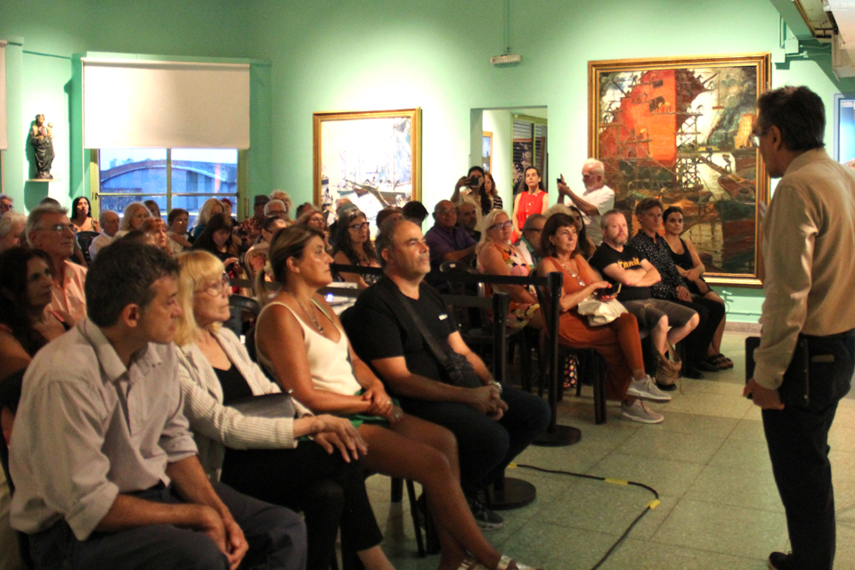 Charla a cargo de Víctor Fernández