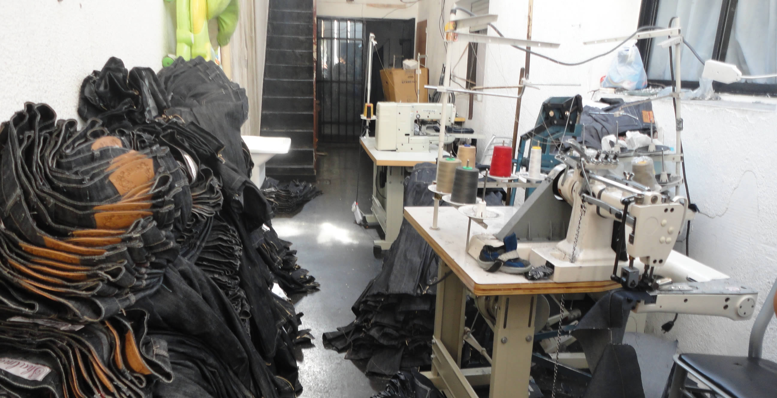 Control de la AGC a Talleres Textiles