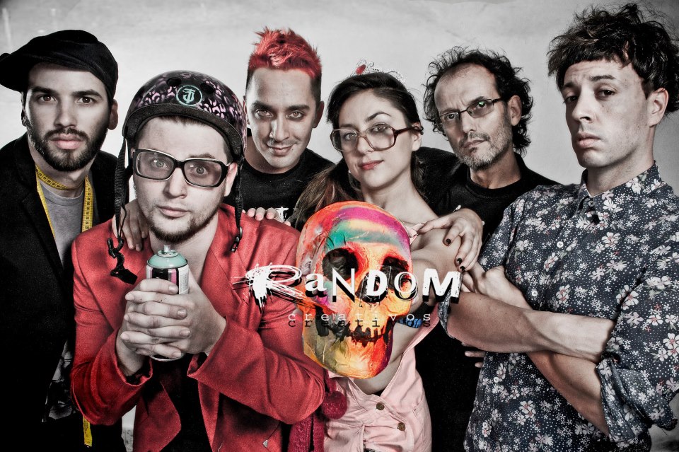 La Búsqueda, Random por dentro