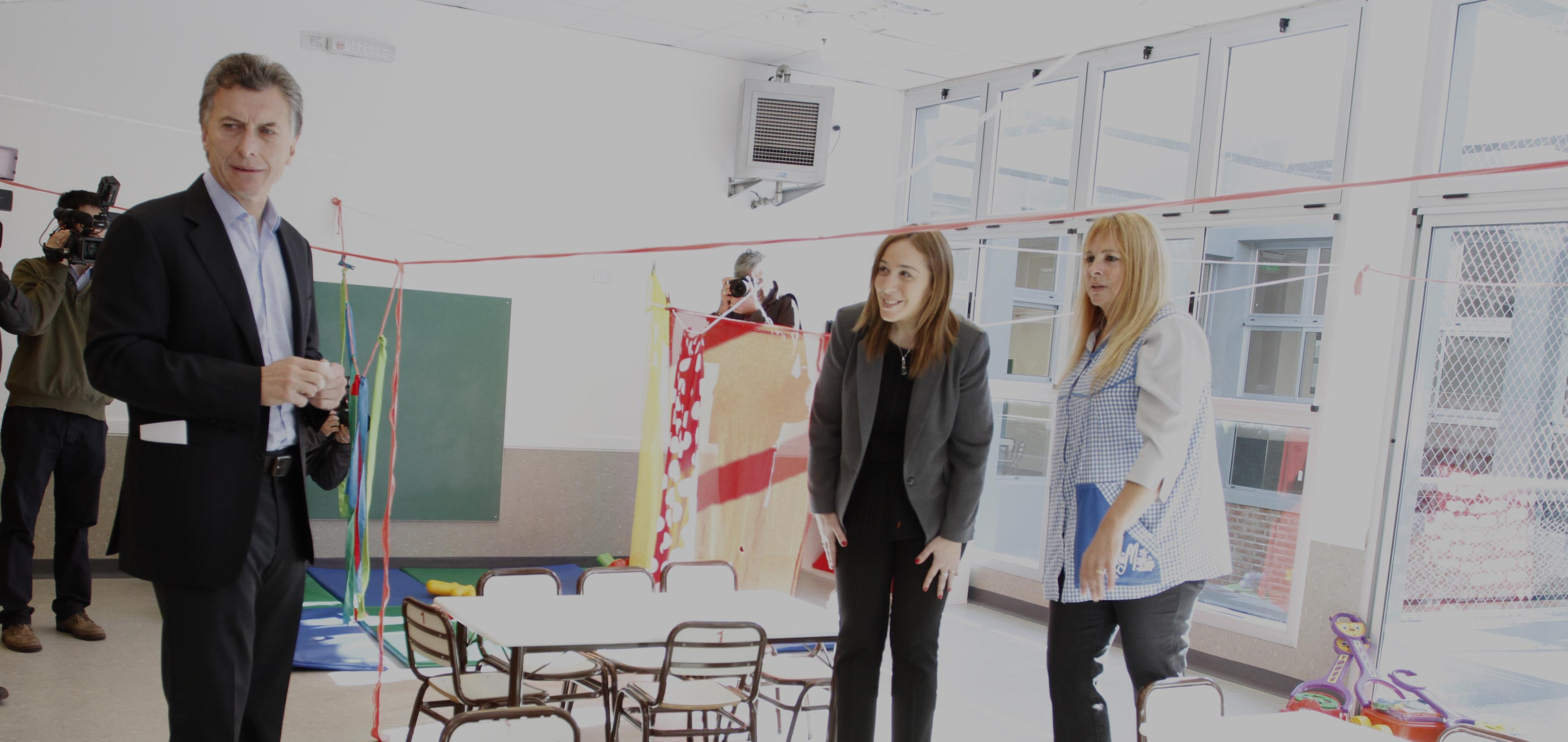 Mauricio Macri y María Eugenia Vidal inauguraron una escuela infantil en Villa Pueyrredón