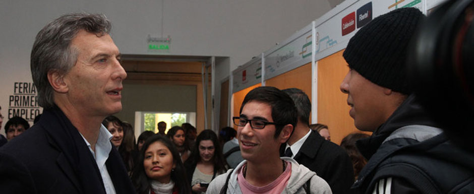 Diez mil jóvenes buscaron asesoramiento e información en la Feria Primer Empleo