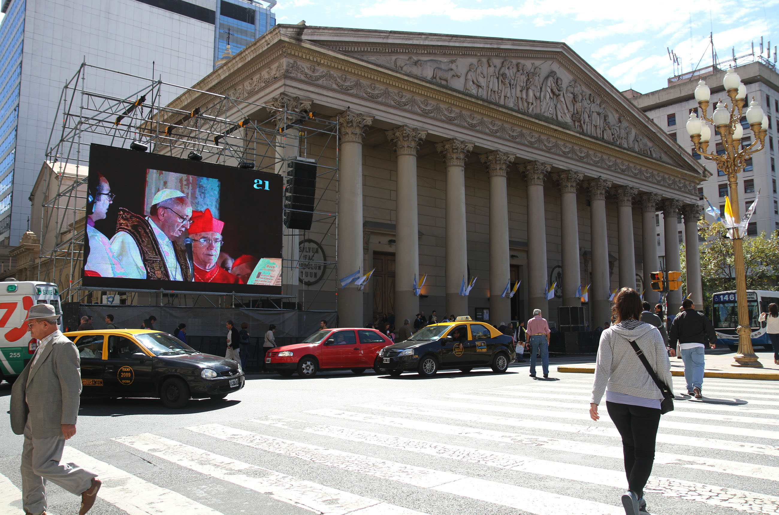 Festejos en la Ciudad por la asunción del Papa Francisco
