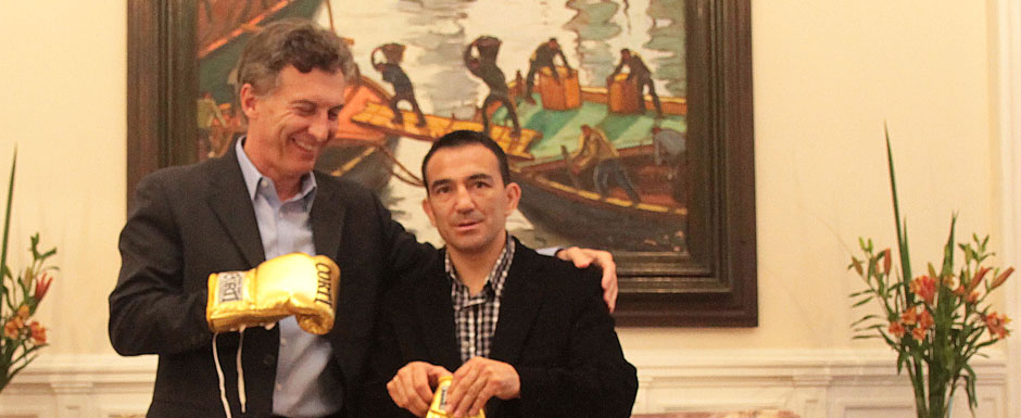 Felicitamos al campeón mundial Omar Narváez