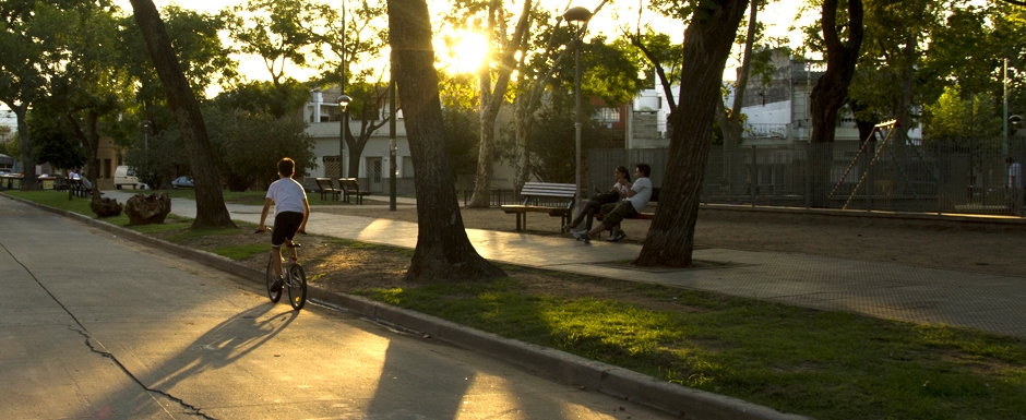 ¡Vení a recorrer Parque Chas!
