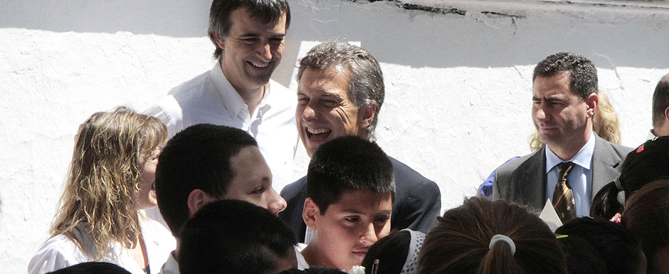 Inauguramos la muestra itinerante “Quinquela va a la escuela”