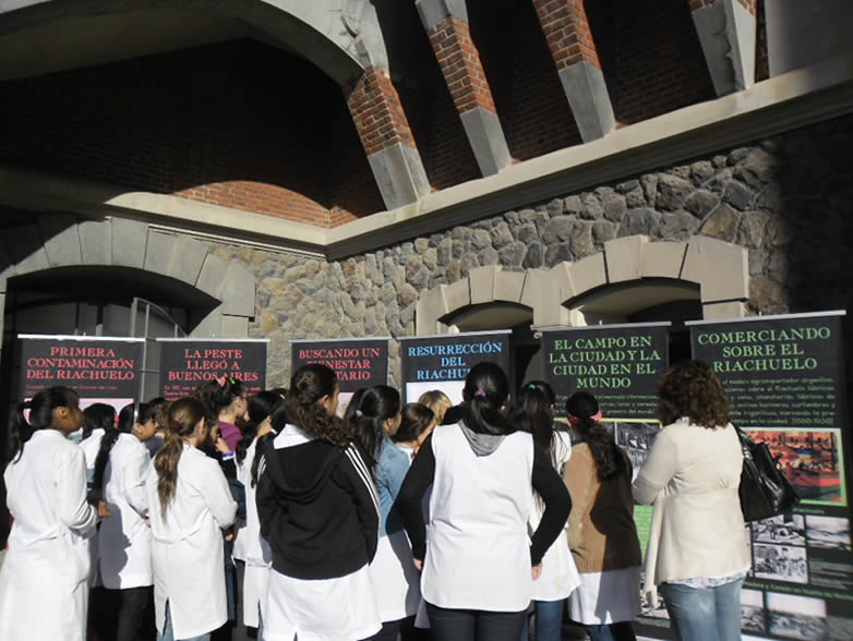 "Lo que el río recorrió", muestra sobre el Riachuelo