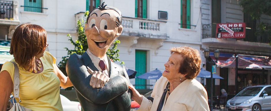 Isidoro Cañones te está esperando