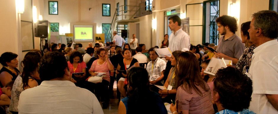 Encuentro con los vecinos de la Comuna 4