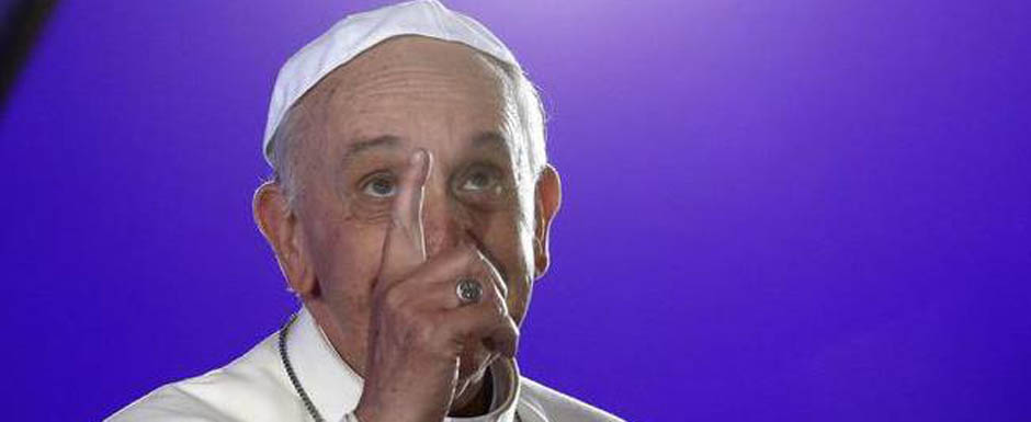 Francisco pidió no dar "un paso atrás" en las sanciones para los abusadores 