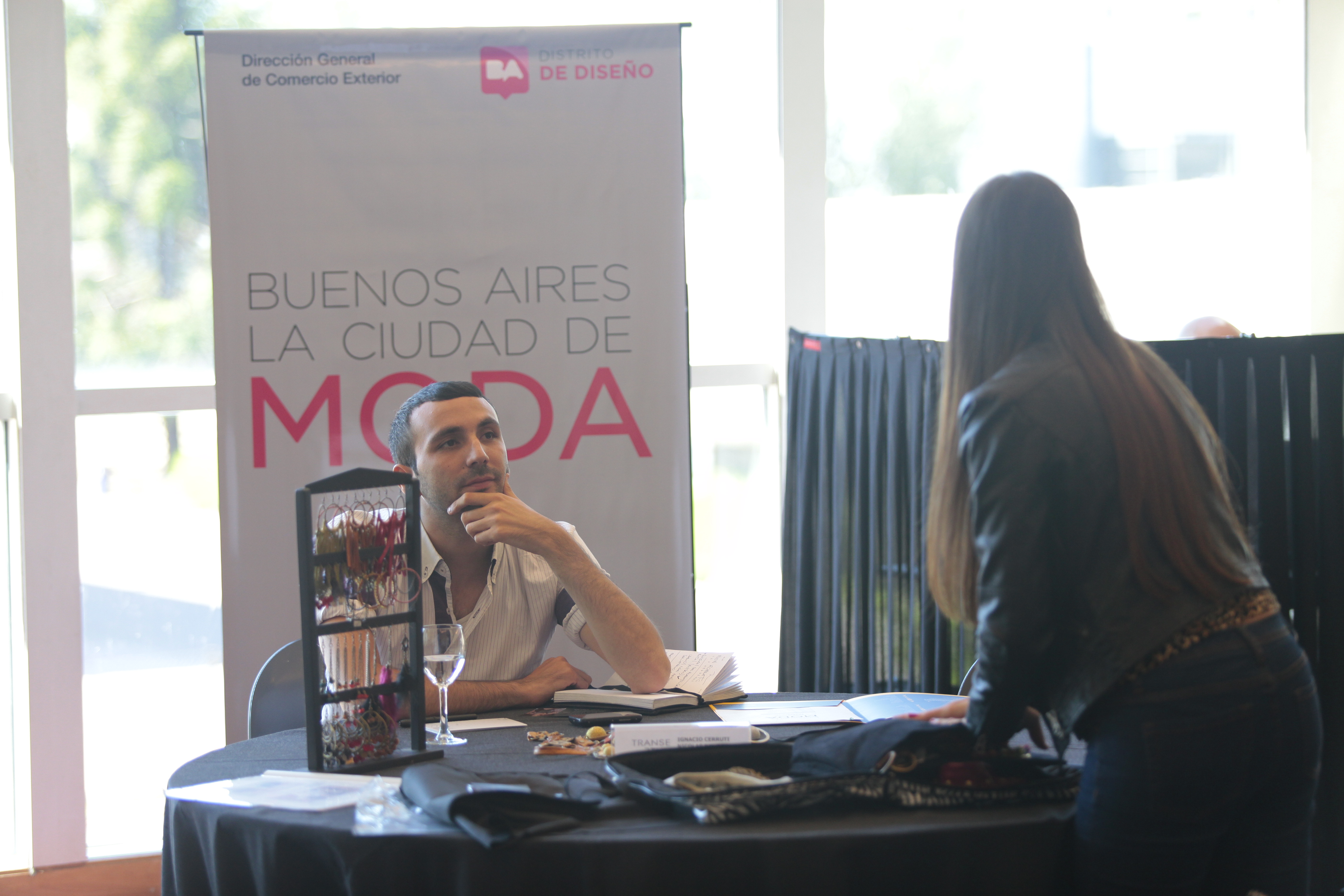 Espacio internacional de negocios en la Ciudad de la Moda 