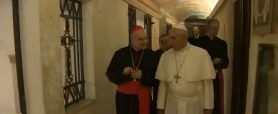La intimidad del rezo papal