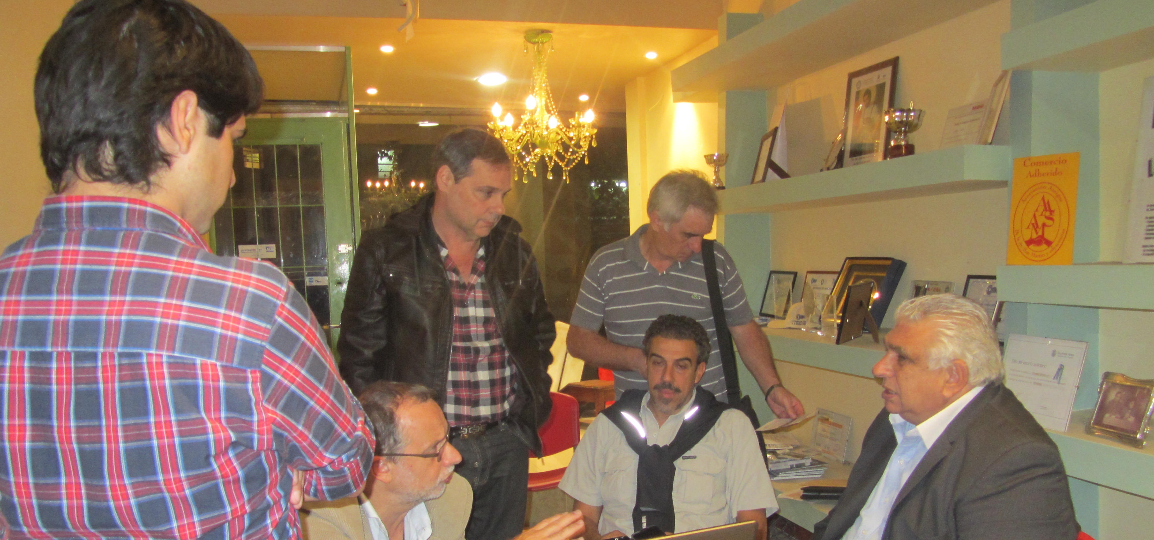 Reunión por el Metrobús Av. San Martín