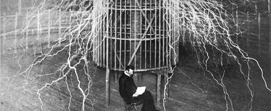 Especial de Nikola Tesla en "Los Palabristas"