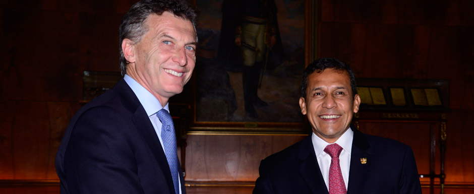 Mauricio Macri junto al presidente del Perú, Ollanta Humala‏‎