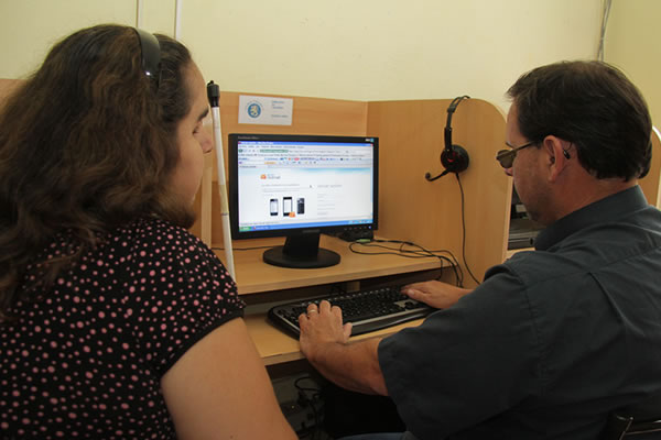 Becas de Estudio y Capacitación Laboral